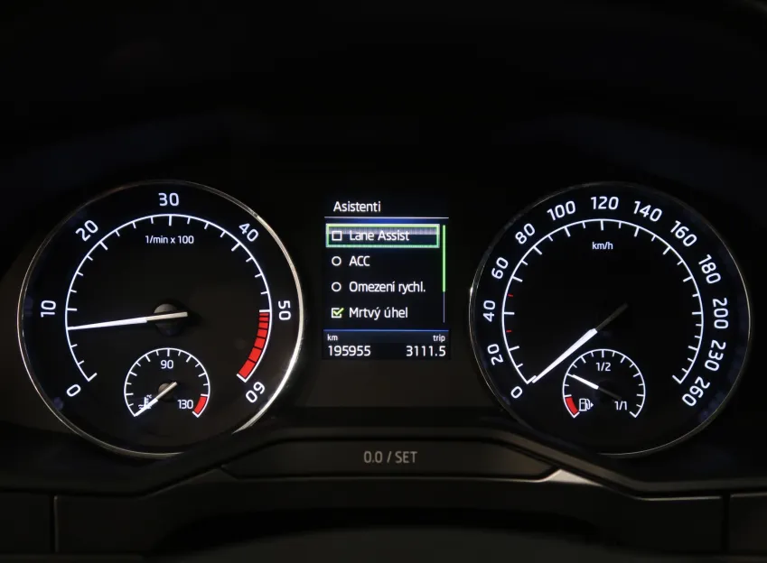 Škoda Superb STYLE 2.0TDI 140KW 4x4 DSG WEBASTO CANTON