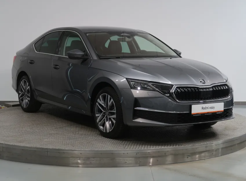 Škoda Octavia EXCLUSIVE 1.5TSI M-HEV 110KW DSG TAŽNÉ CANTON
