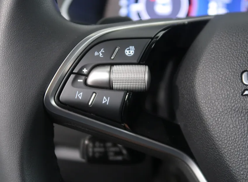 Škoda Octavia EXCLUSIVE 1.5TSI M-HEV 110KW DSG TAŽNÉ CANTON