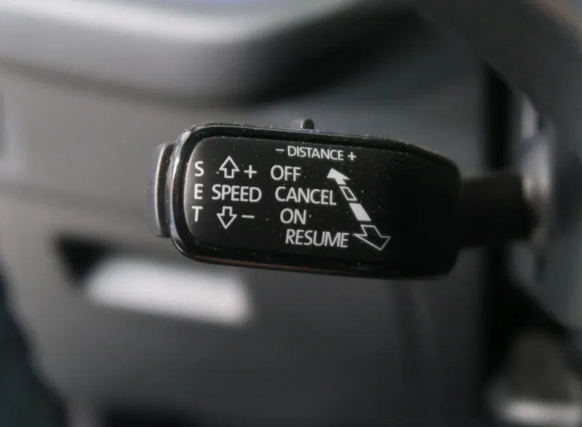 Škoda Octavia EXCLUSIVE 1.5TSI M-HEV 110KW DSG TAŽNÉ CANTON