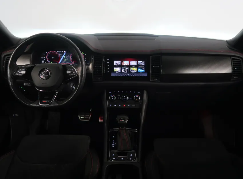 Škoda Kodiaq RS 2.0TSI 180KW 4x4 DSG WEBASTO 7MÍST TAŽNÉ