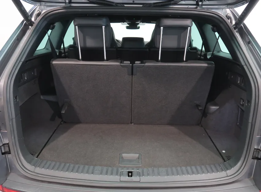 Škoda Kodiaq RS 2.0TSI 180KW 4x4 DSG WEBASTO 7MÍST TAŽNÉ