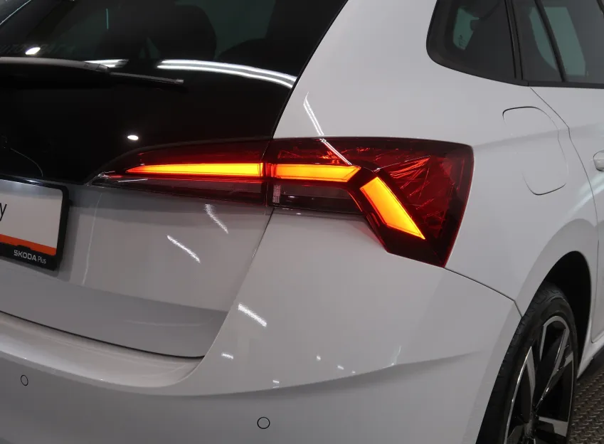 Škoda Scala MONTE CARLO 1.0TSI 85KW DSG PANORAMA