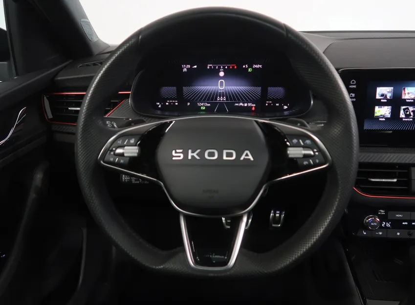 Škoda Scala MONTE CARLO 1.5TSI 110KW DSG PANORAMA