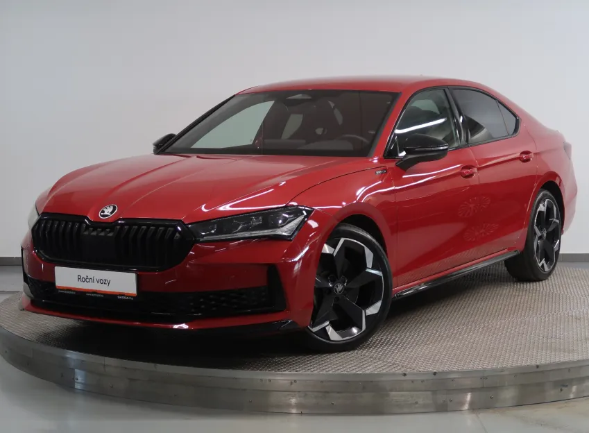 Škoda Superb SPORTLINE 2.0TSI 195KW 4x4 DSG TAŽNÉ