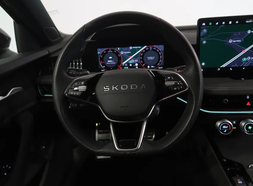 Škoda Superb SPORTLINE 2.0TSI 195KW 4x4 DSG TAŽNÉ
