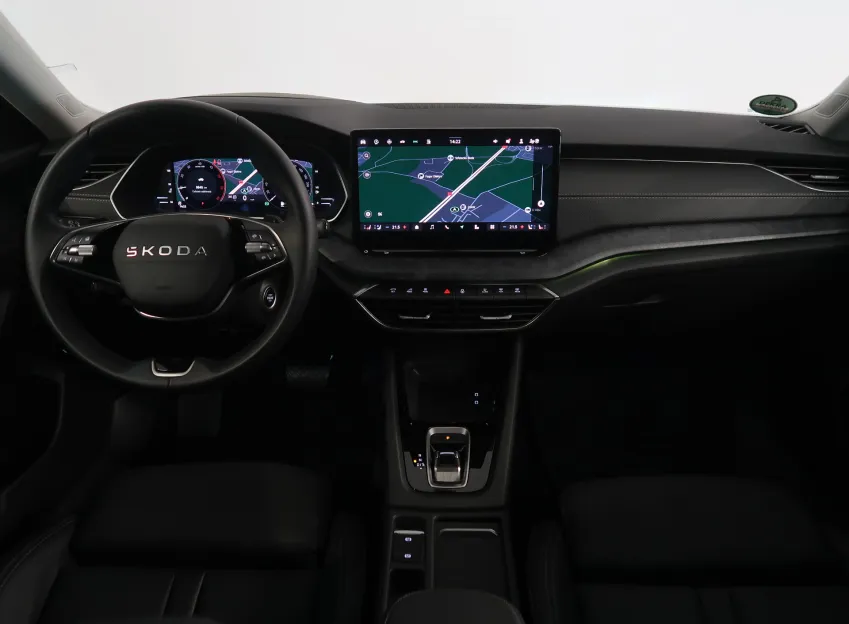 Škoda Octavia EXCLUSIVE 2.0TDI 110KW DSG WEBASTO CANTON