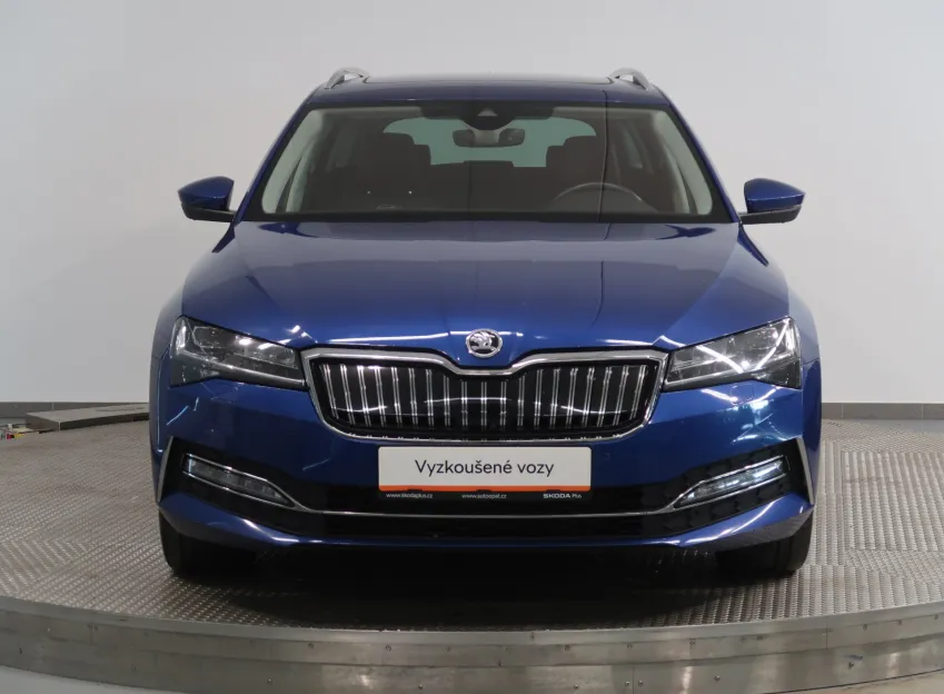 Škoda Superb iV LAURIN&KLEMENT 1.4TSI 160KW DSG WEBASTO CANTON