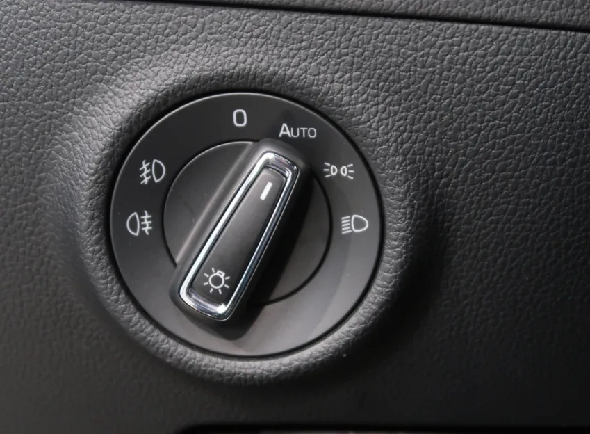 Škoda Superb iV LAURIN&KLEMENT 1.4TSI 160KW DSG WEBASTO CANTON