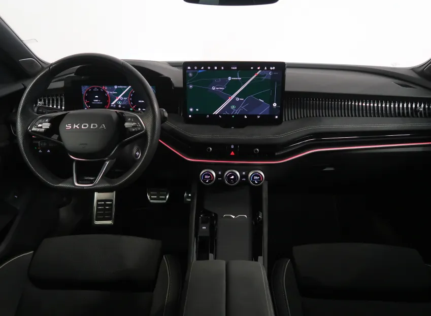 Škoda Superb SPORTLINE 2.0TSI 150KW DSG WEBASTO TAŽNÉ CANTO