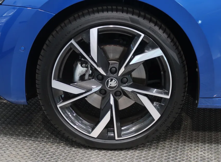 Škoda Octavia SPORTLINE 2.0TDI 110KW LED MATRIX NAVI