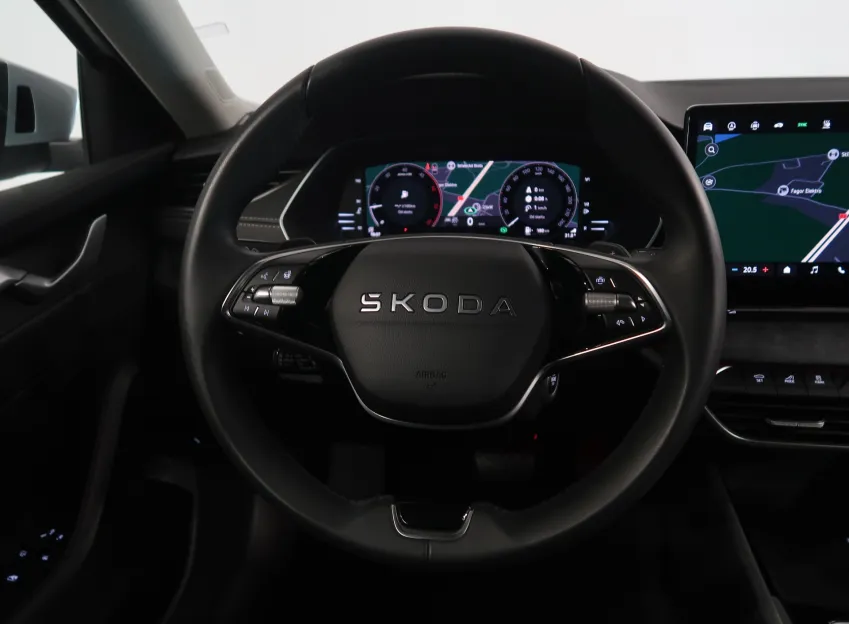 Škoda Octavia EXCLUSIVE 2.0TDI 110KW DSG WEBASTO CANTON