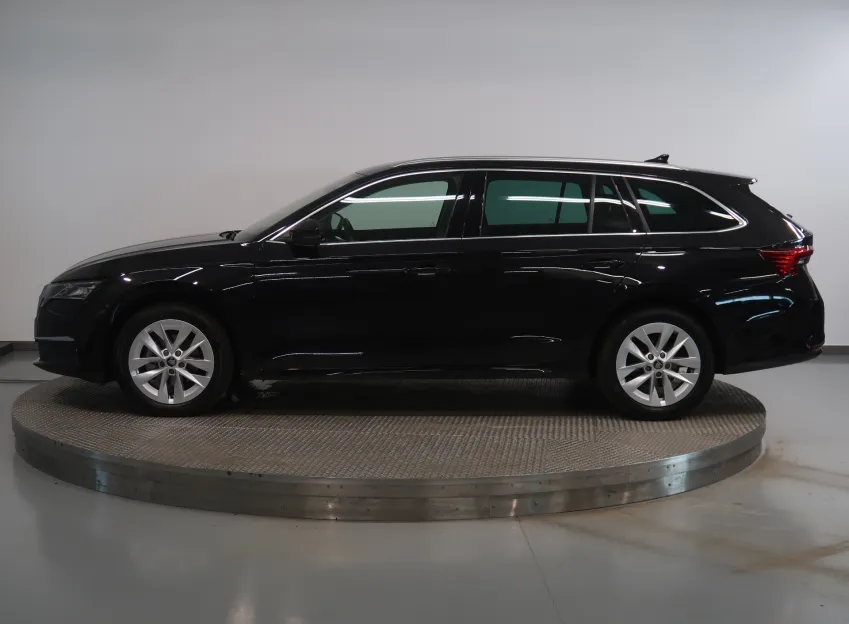 Škoda Octavia TOP SELECTION 2.0TDI 110KW DSG TAŽNÉ