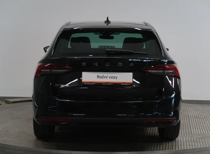 Škoda Octavia TOP SELECTION 2.0TDI 110KW DSG TAŽNÉ