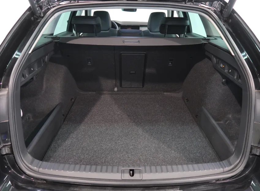 Škoda Octavia TOP SELECTION 2.0TDI 110KW DSG TAŽNÉ