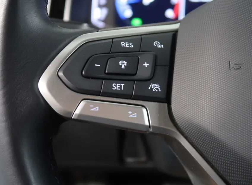 Volkswagen Taigo R-LINE 1.0TSI 81KW DSG NAVI