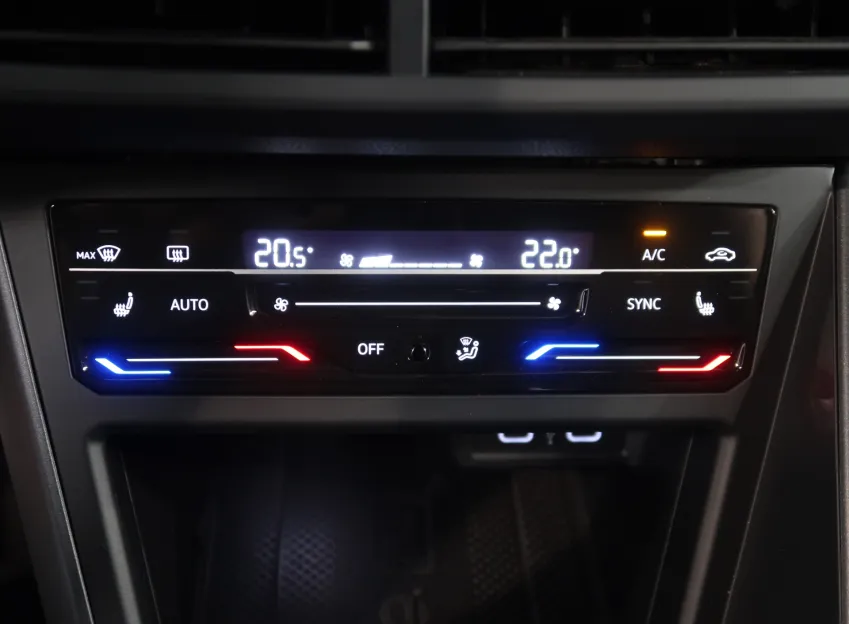 Volkswagen Taigo R-LINE 1.0TSI 81KW DSG NAVI