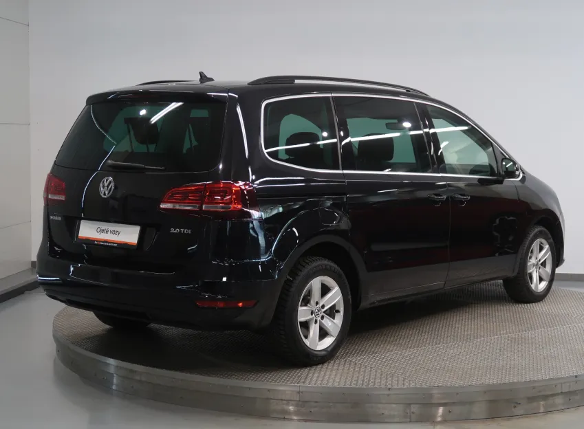 Volkswagen Sharan HIGHLINE 2.0TDI 110KW DSG TAŽNÉ 7MÍST
