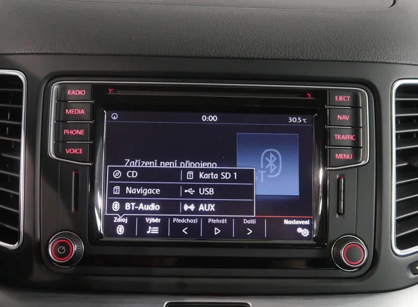 Volkswagen Sharan HIGHLINE 2.0TDI 110KW DSG TAŽNÉ 7MÍST