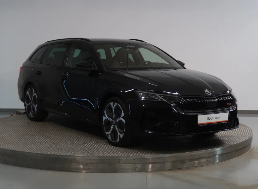 Škoda Octavia RS 2.0TSI 195KW DSG CANTON