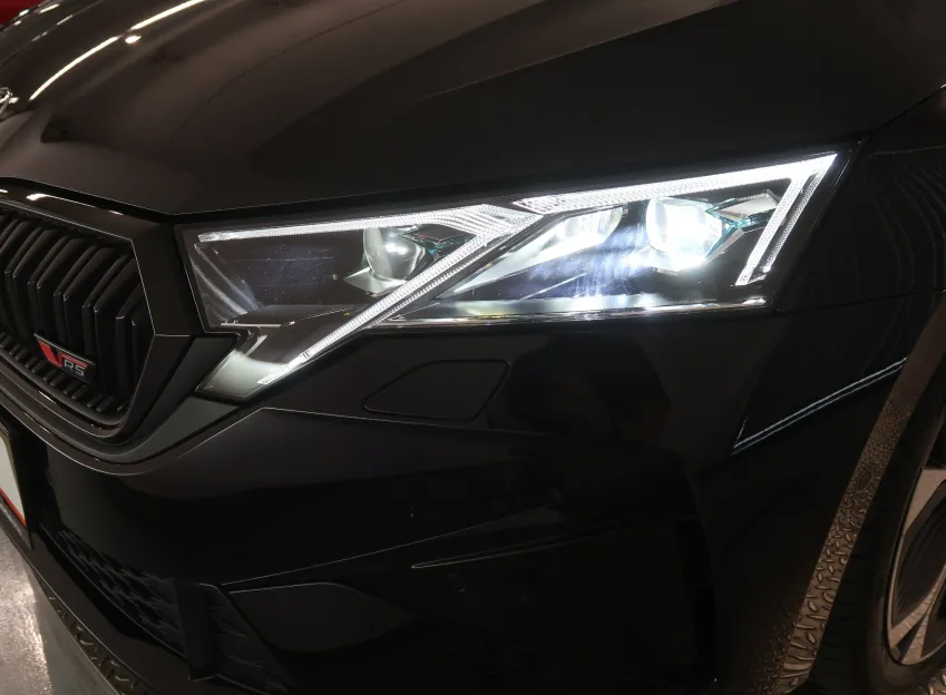Škoda Octavia RS 2.0TSI 195KW DSG CANTON