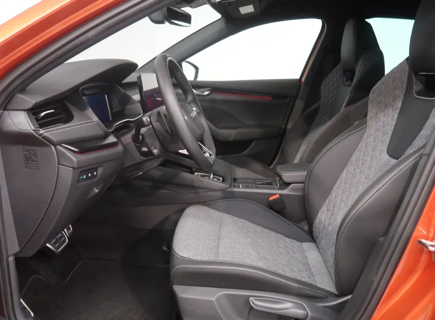 Škoda Octavia SPORTLINE 2.0TDI DSG CANTON LED MATRIX