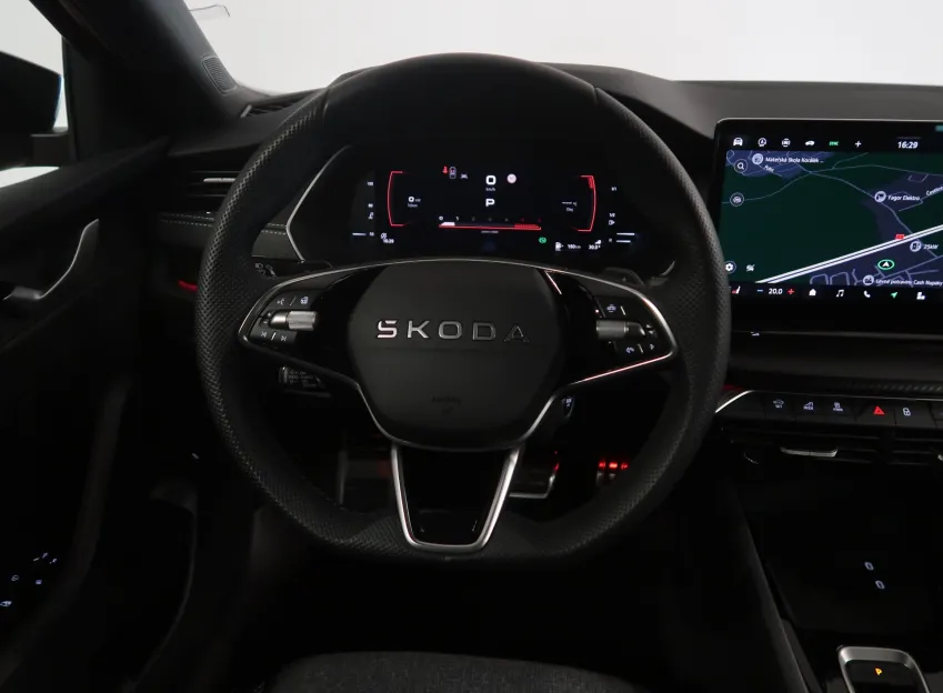 Škoda Octavia SPORTLINE 2.0TDI DSG CANTON LED MATRIX