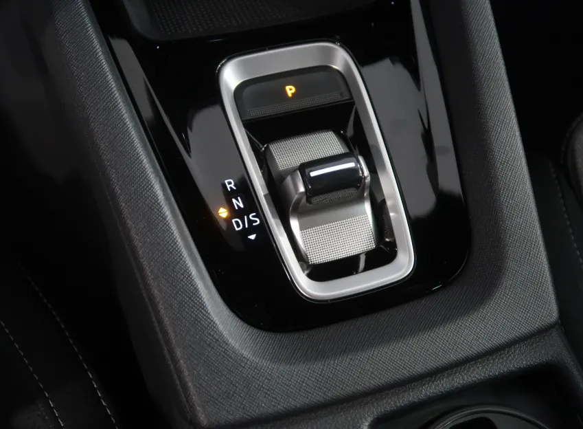 Škoda Octavia SPORTLINE 2.0TDI DSG CANTON LED MATRIX