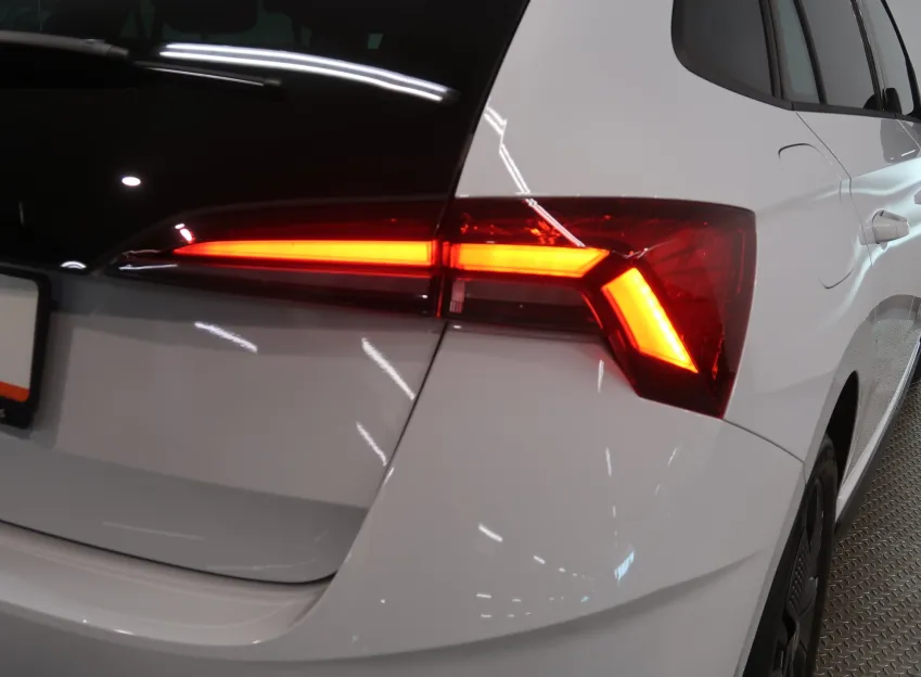 Škoda Scala MONTE CARLO 1.0TSI 85KW DSG