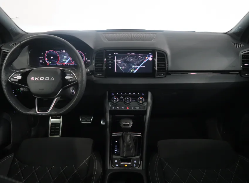 Škoda Karoq SPORTLINE 2.0TSI 140KW 4x4 DSG CANTON NAVI PANORAM