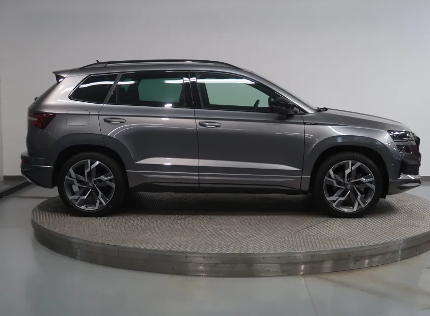 Škoda Karoq SPORTLINE 2.0TSI 140KW 4x4 DSG CANTON NAVI PANORAM