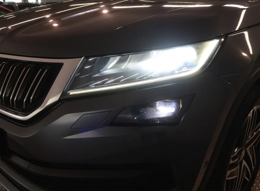 Škoda Kodiaq LAURIN&KLEMENT 2.0TSI 140KW 4x4 DSG CANTON