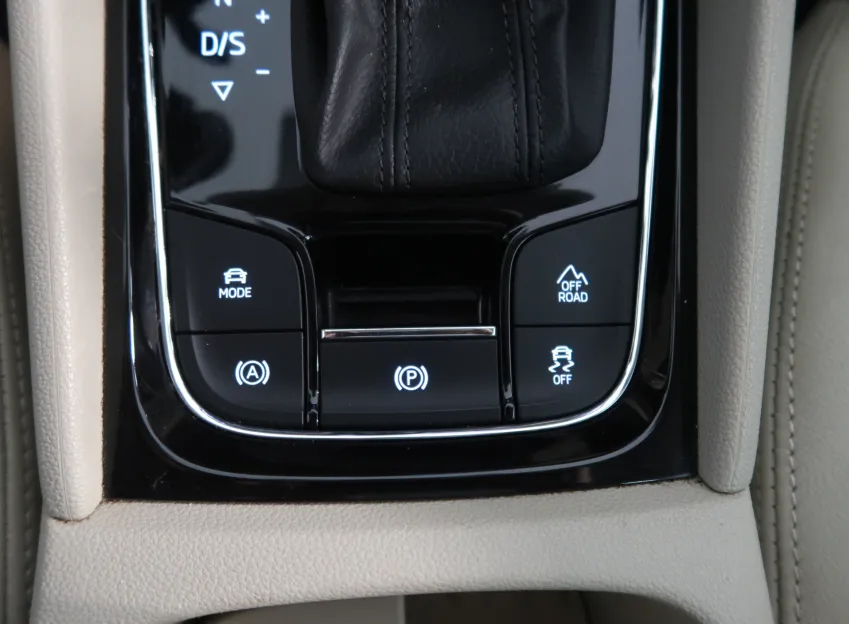 Škoda Kodiaq LAURIN&KLEMENT 2.0TSI 140KW 4x4 DSG CANTON