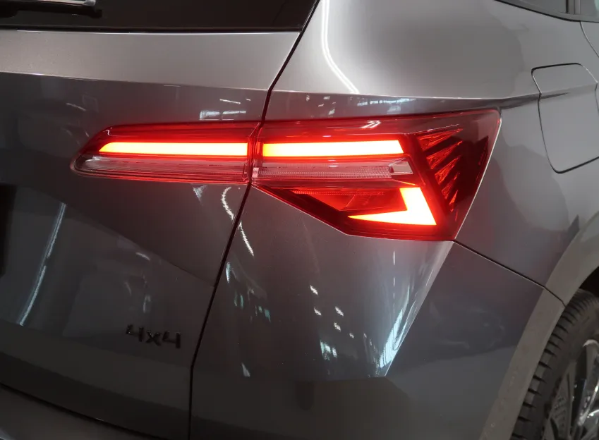 Škoda Karoq SPORTLINE 2.0TDI 110KW 4X4 DSG CANTON