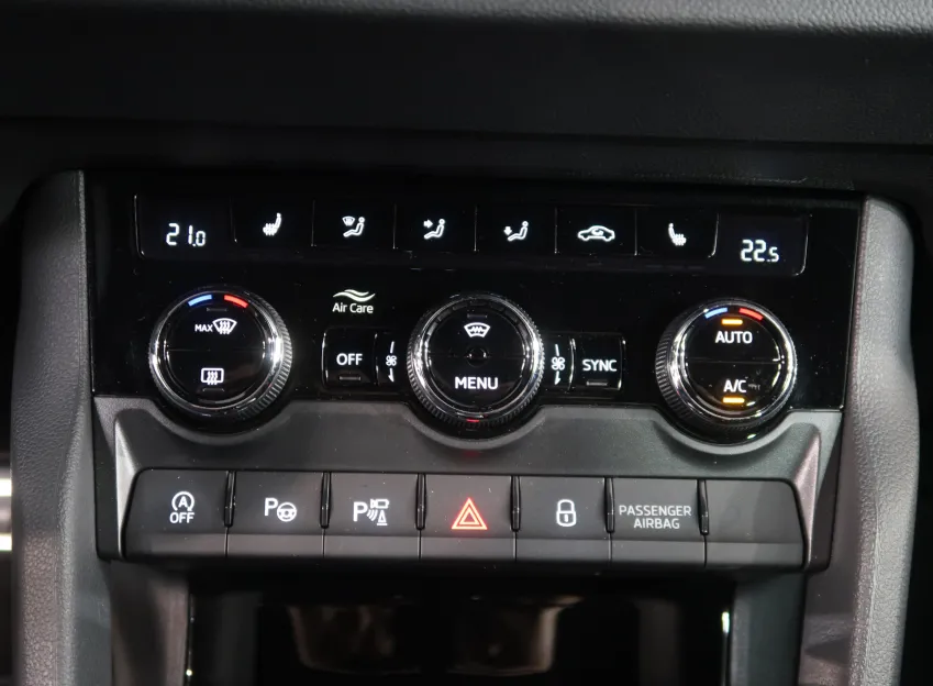 Škoda Karoq SPORTLINE 2.0TDI 110KW 4X4 DSG CANTON