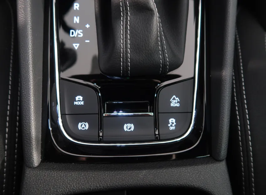 Škoda Karoq SPORTLINE 2.0TDI 110KW 4X4 DSG CANTON