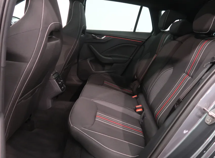 Škoda Scala MONTE CARLO 1.5TSI 110KW DSG ZÁRUKA
