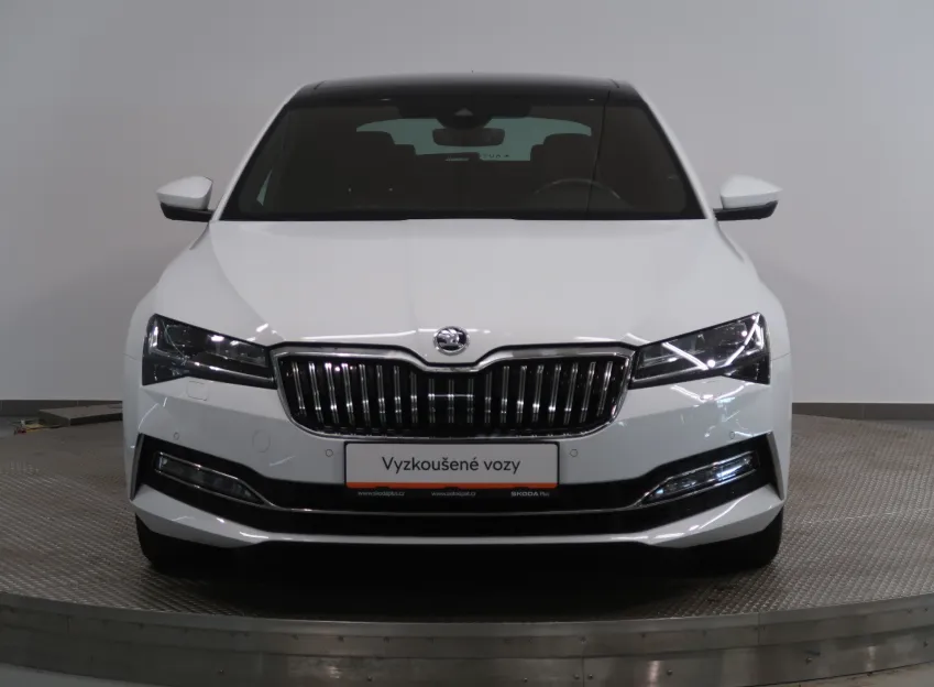 Škoda Superb L&K 2.0TSI 206KW 4x4 DSG TAŽNÉ WEBASTO
