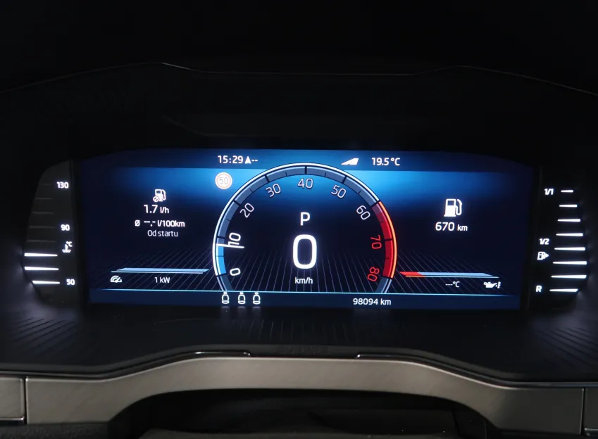 Škoda Superb L&K 2.0TSI 206KW 4x4 DSG TAŽNÉ WEBASTO