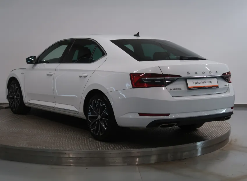 Škoda Superb L&K 2.0TSI 206KW 4x4 DSG TAŽNÉ WEBASTO