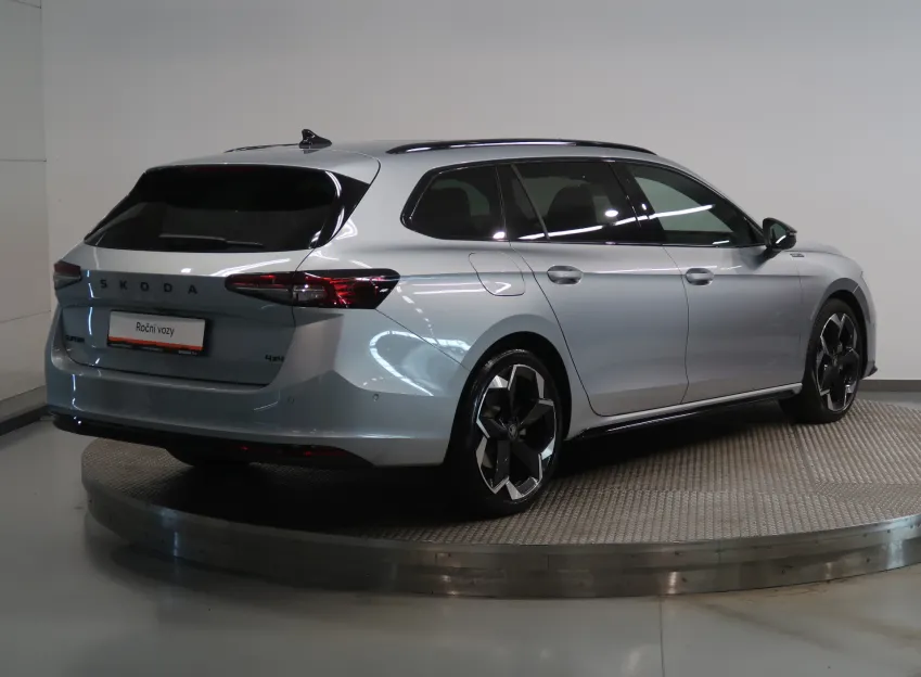 Škoda Superb L&K 2.0TDI 142kW 4x4 DSG TAŽNÉ CANTON