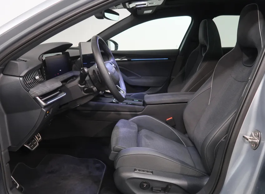 Škoda Superb L&K 2.0TDI 142kW 4x4 DSG TAŽNÉ CANTON