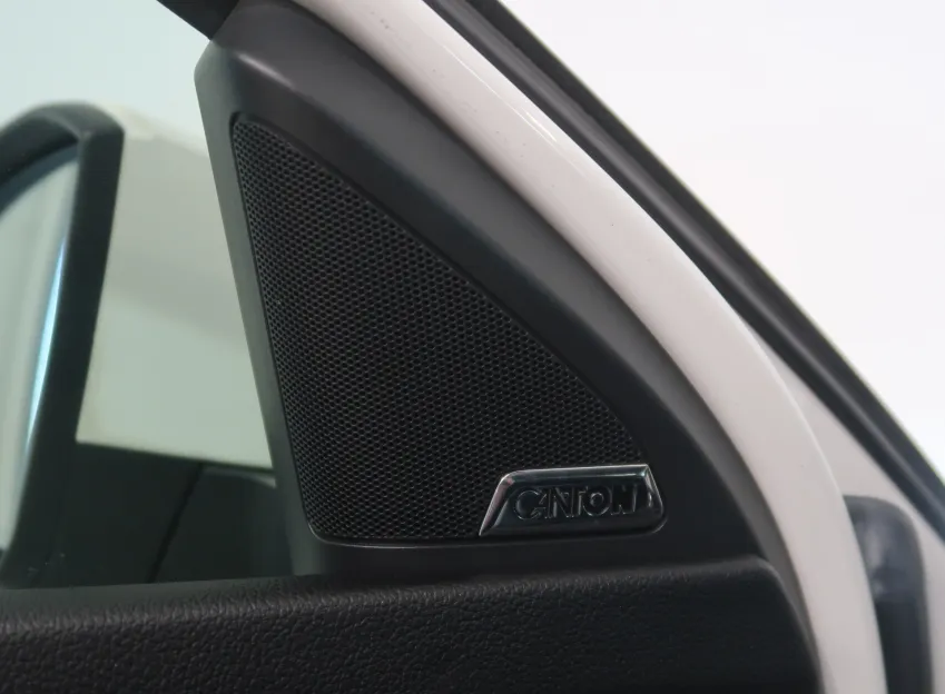 Škoda Octavia LAURIN&KLEMENT 2.0TDI 135KW 4x4 DSG CANTON TAŽNÝ