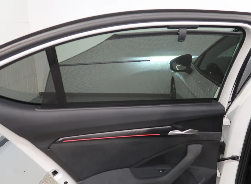 Škoda Superb SPORTLINE 2.0TDI 142KW TAŽNÉ WEBASTO