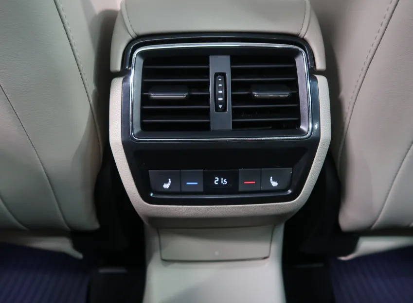 Škoda Kodiaq L&K 2.0TDI 147KW 4x4 7MÍST WEBASTO
