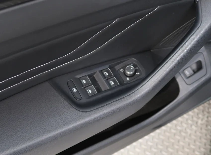 Volkswagen Arteon Shooting Brake R-LINE 2.0TDI 110KW DSG NAVI