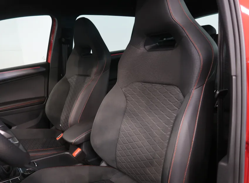 SEAT Tarraco FR4 2.0TDI 147KW 4x4 DSG WEBASTO TAŽNÉ