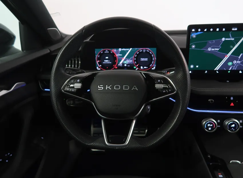 Škoda Superb SPORTLINE 2.0TDI 142KW 4x4 DSG WEBASTO PANORAMA CA