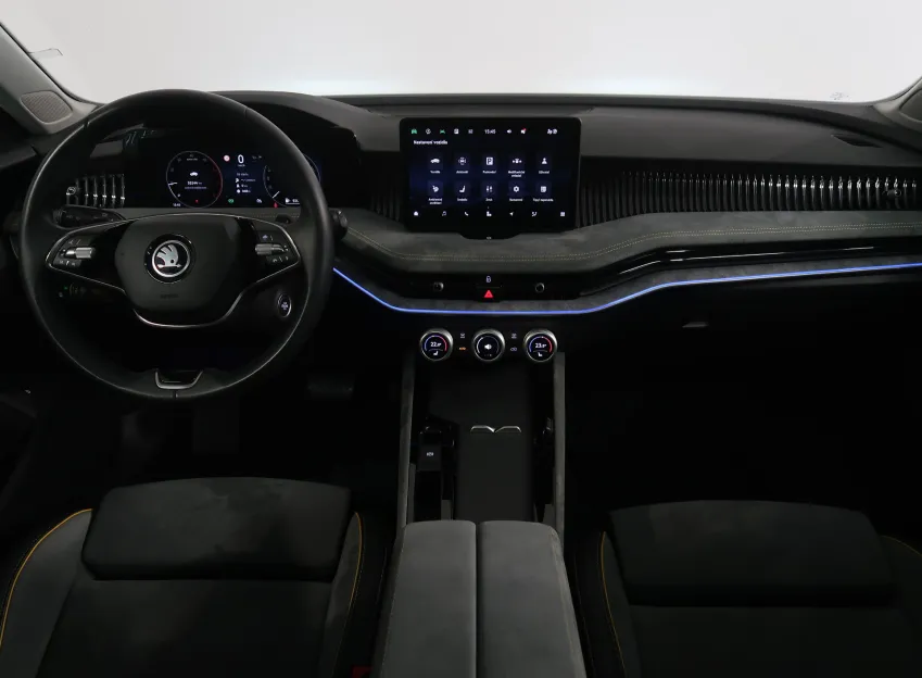 Škoda Superb SELECTION 2.0TDI 110KW DSG PANORAMA