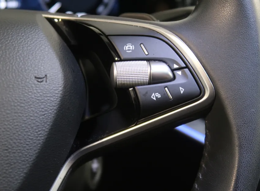 Škoda Superb SELECTION 2.0TDI 110KW DSG PANORAMA